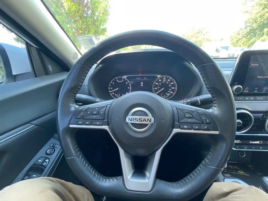 Used 2021 Nissan Sentra SV FWD image 12