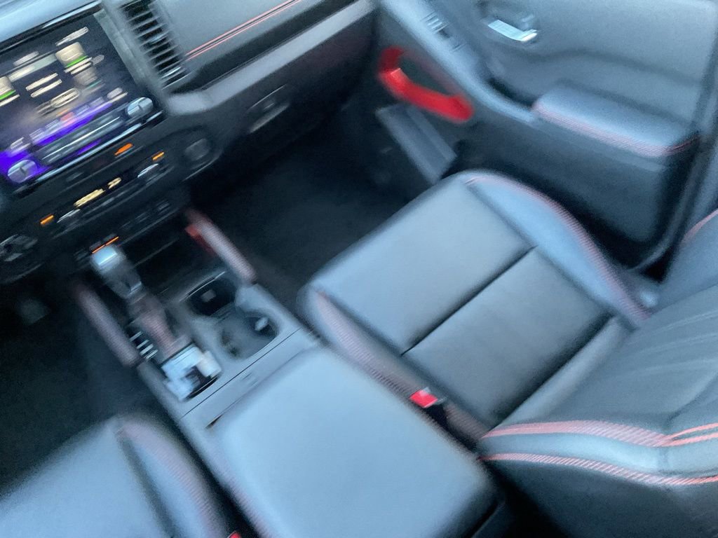 Used 2023 Nissan Frontier PRO-4X w/ Pro-4X Premium Package image 18