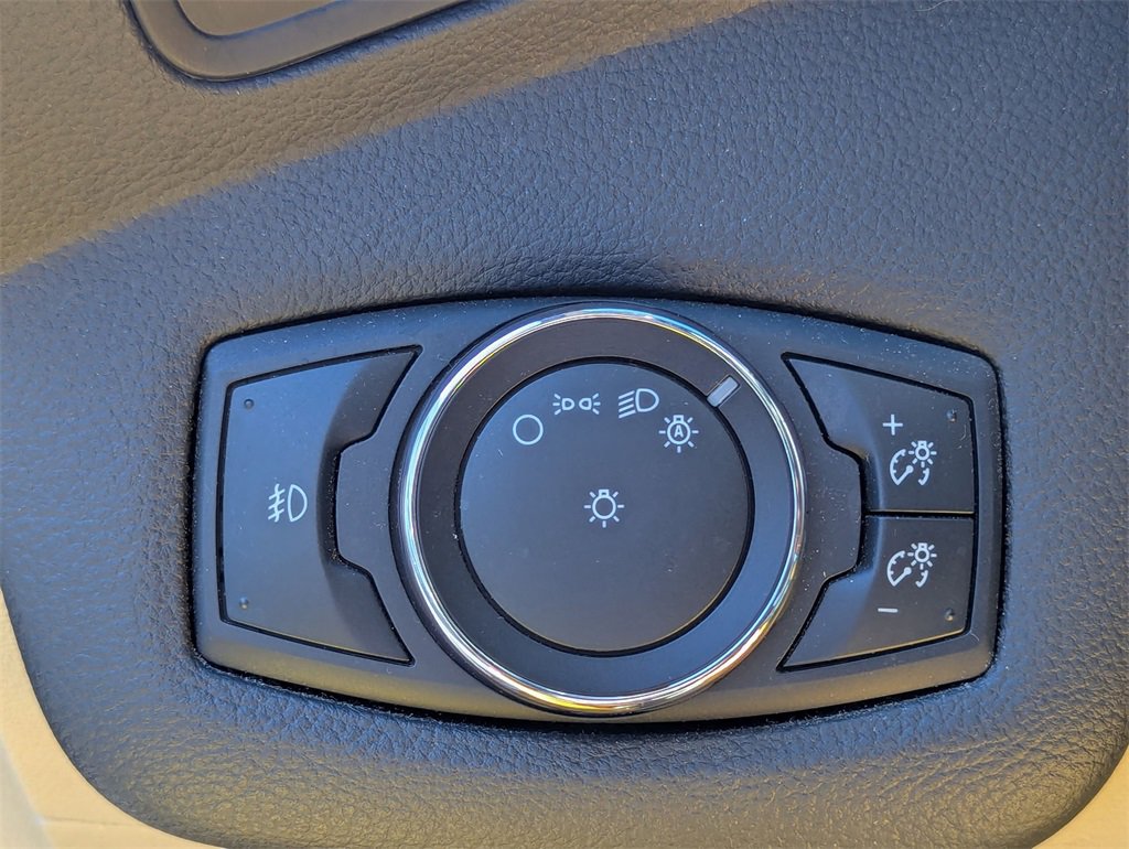 Used 2014 Ford C-MAX SEL image 12