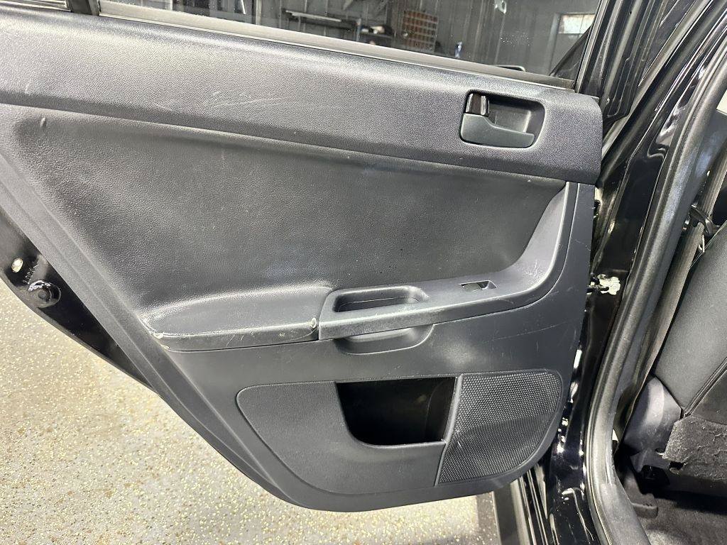 Used 2014 Mitsubishi Lancer ES FWD image 19