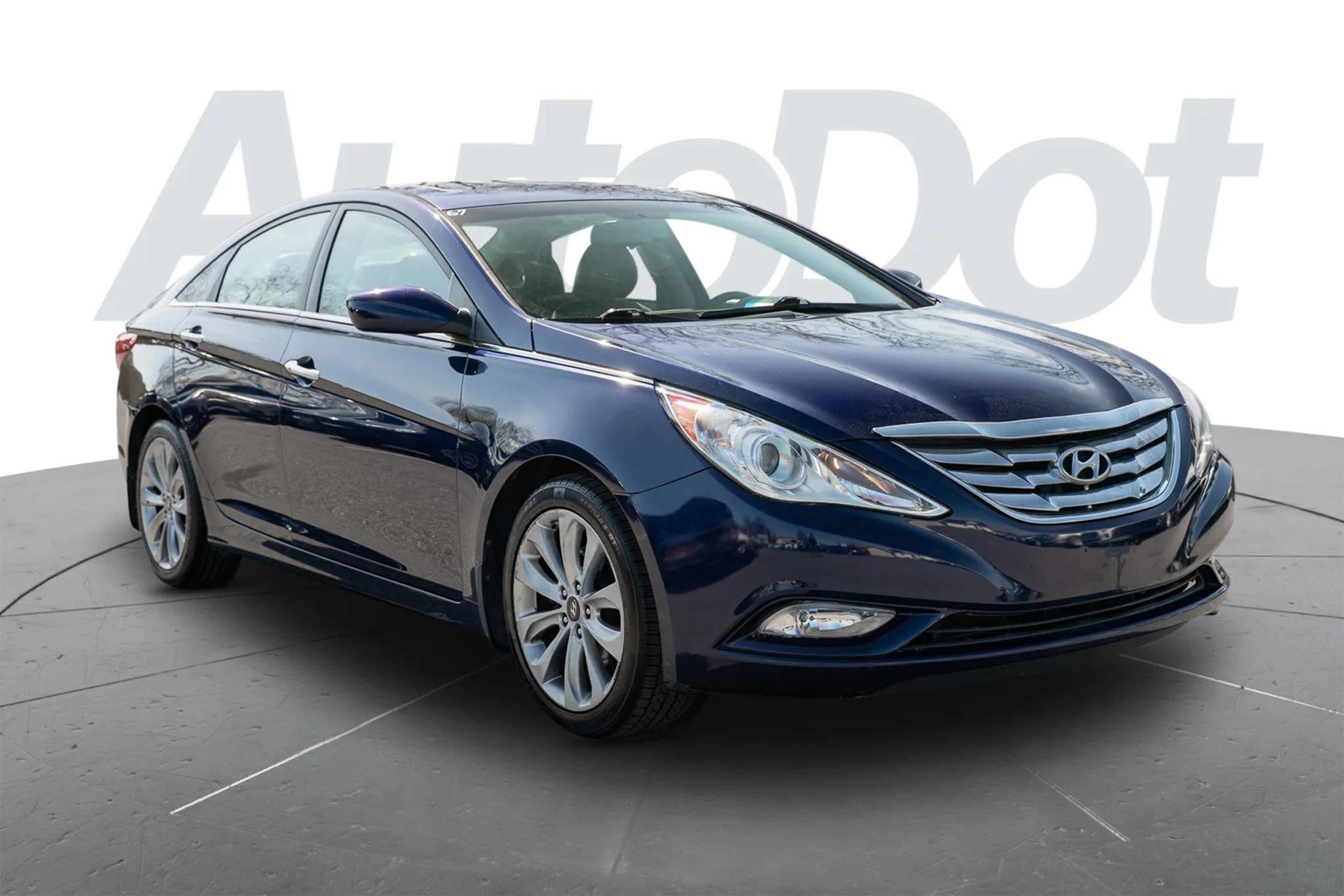 Used 2013 Hyundai Sonata SE w/ Navigation & Sunroof Pkg image 4