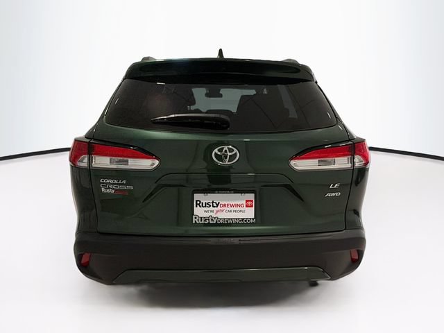 Certified 2022 Toyota Corolla Cross LE w/ Moonroof Package AWD/4WD image 5
