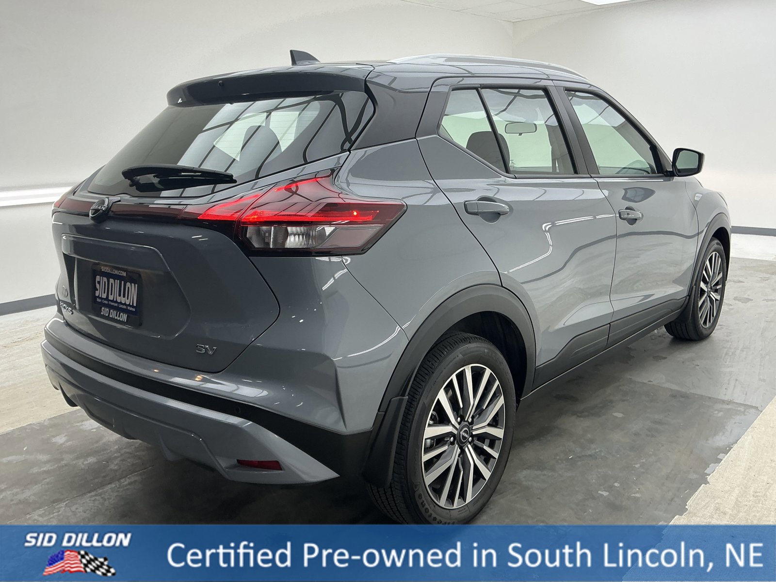 Used 2024 Nissan Kicks SV image 4