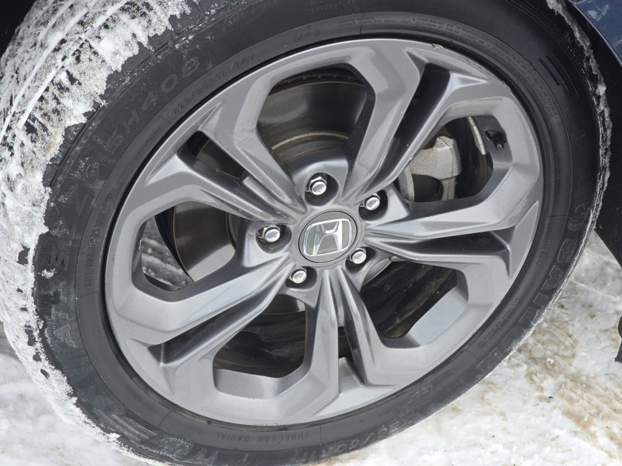 Certified 2023 Honda Accord EX image 11