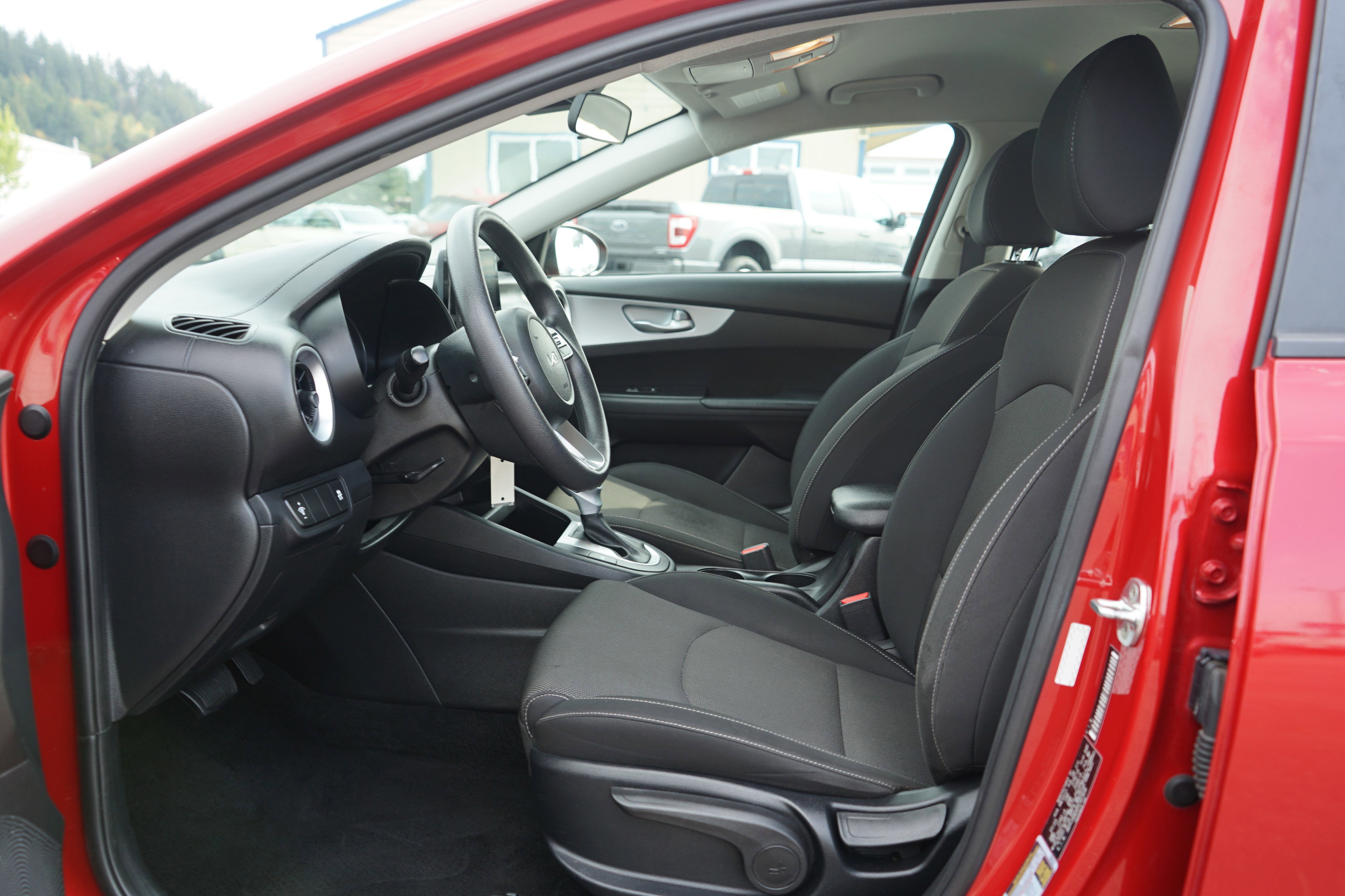 Used 2023 Kia Forte LXS FWD image 11