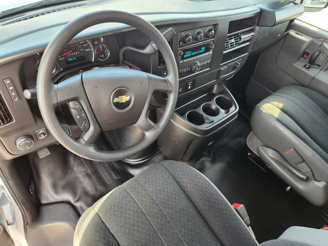 Used 2025 Chevrolet Express 2500 w/ Driver Convenience Package RWD image 26