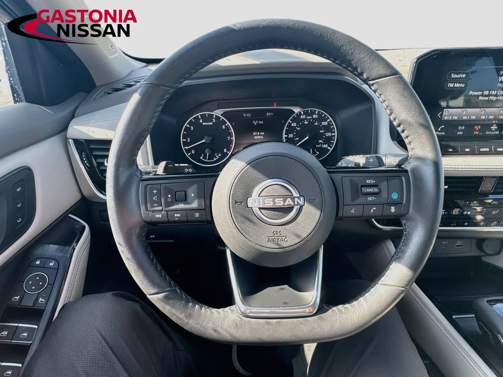 Used 2023 Nissan Rogue SL w/ SL Premium Package AWD/4WD image 14