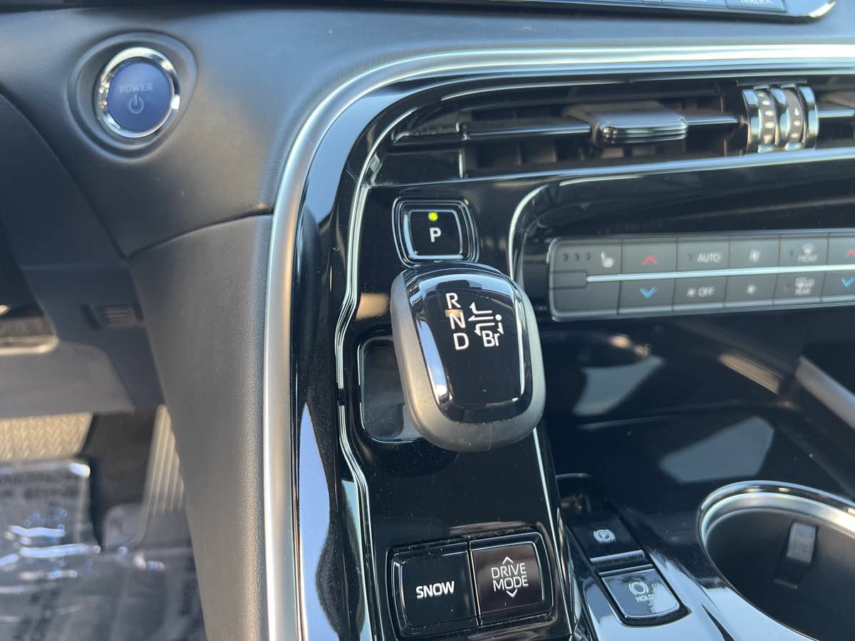 Used 2022 Toyota Mirai w/ Advanced Technology Package RWD image 18