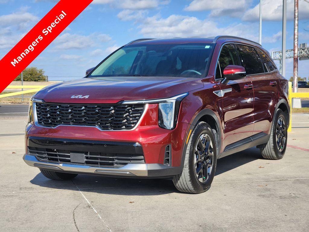New 2025 Kia Sorento S image 2