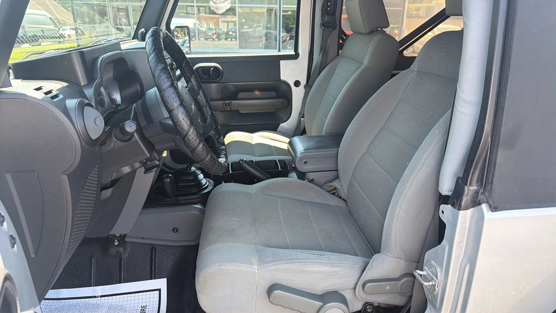Used 2007 Jeep Wrangler Sahara w/ PWR Convenience Group AWD/4WD image 9