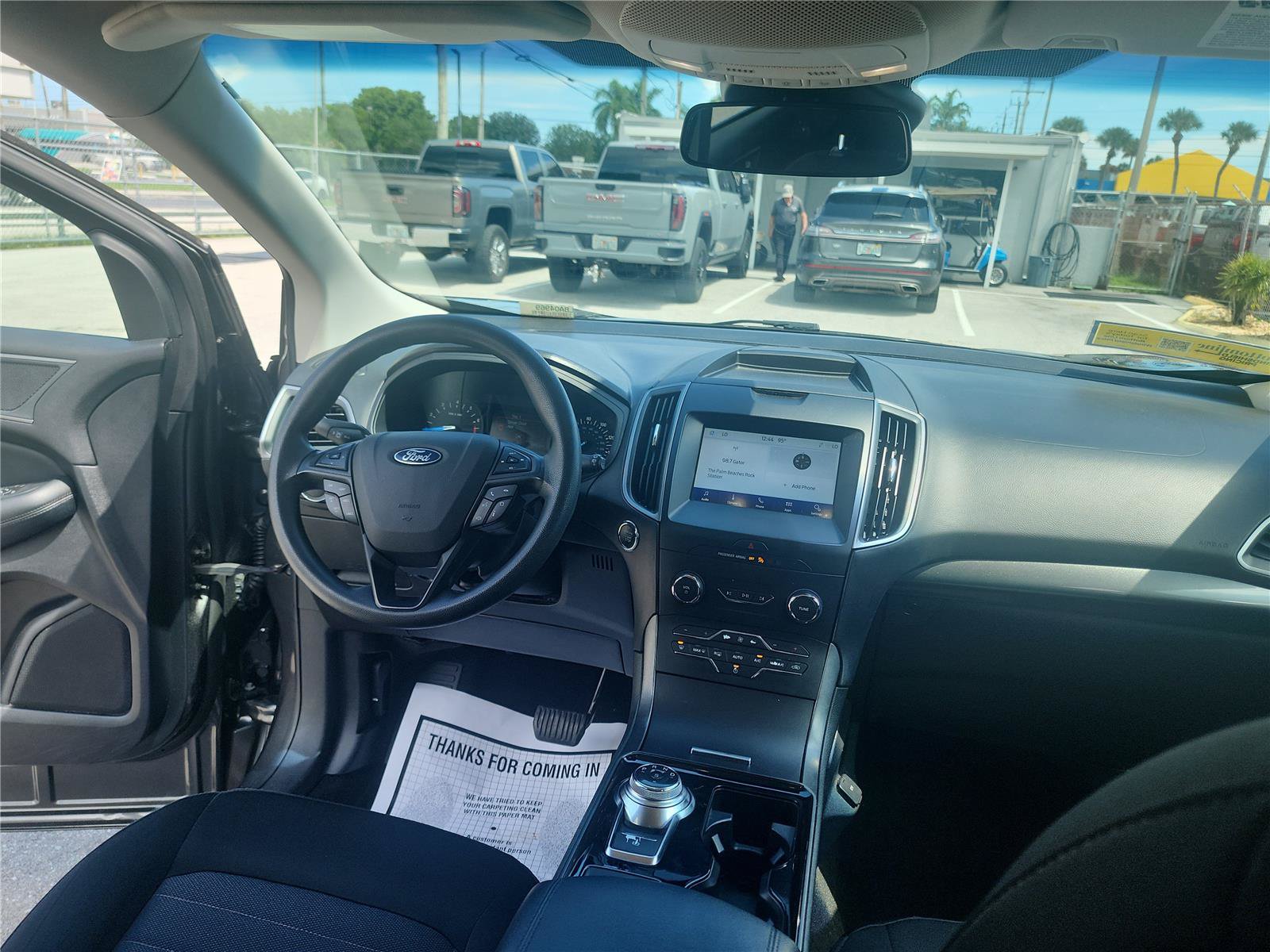 Certified 2020 Ford Edge SE FWD image 21