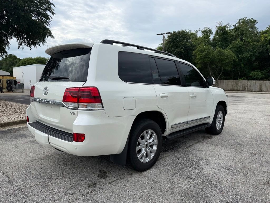 Used 2019 Toyota Land Cruiser w/ Four Season Floor Mat Package AWD/4WD image 7