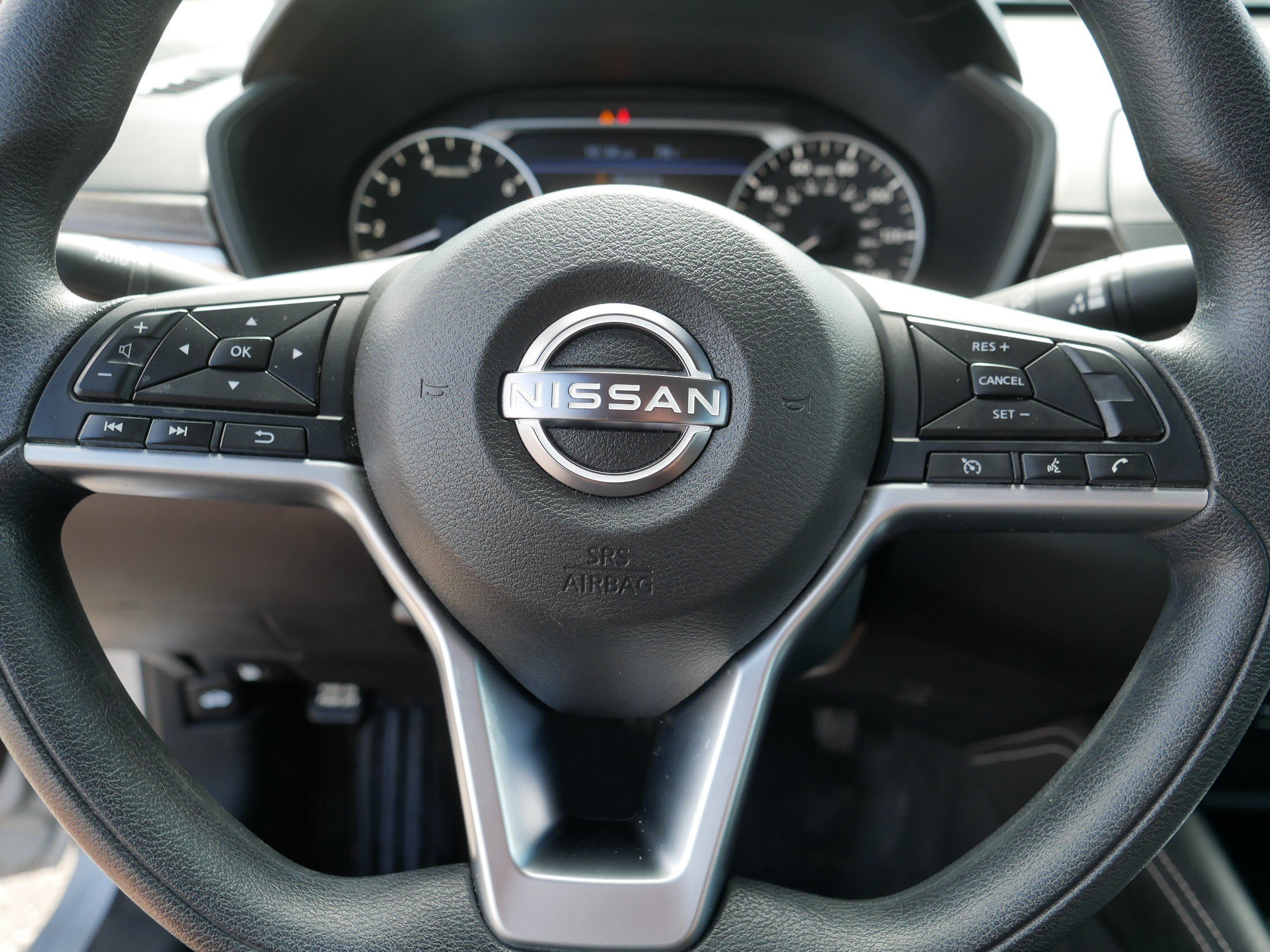 Used 2023 Nissan Altima 2.5 SV FWD image 25