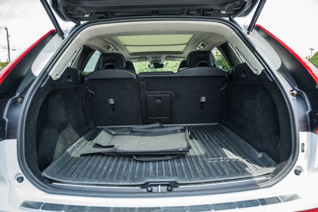 Certified 2023 Volvo XC60 B5 Plus w/ Climate Package AWD/4WD image 10