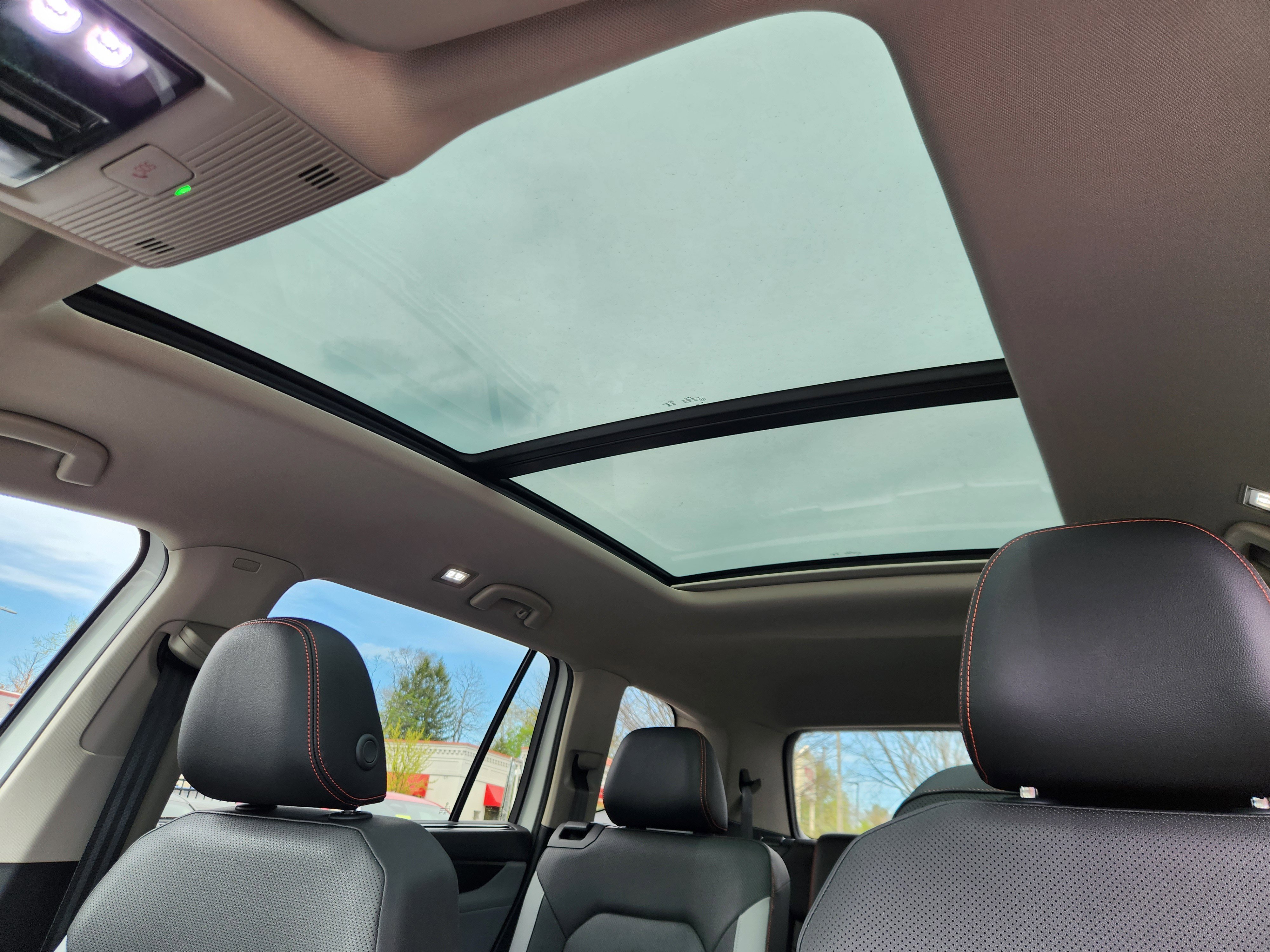 Certified 2025 Volkswagen Atlas Peak Edition SE image 15