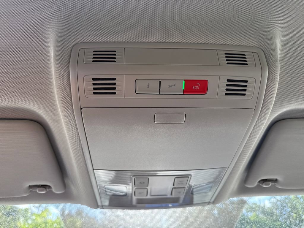 Used 2022 Volkswagen Taos SE image 26