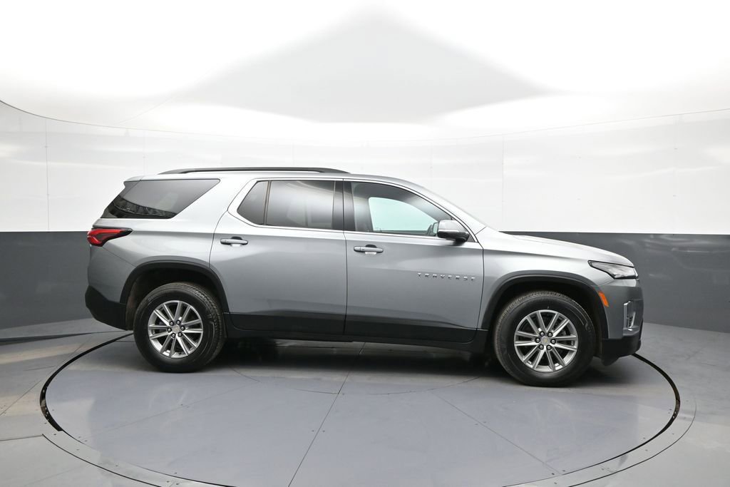 Used 2023 Chevrolet Traverse LT AWD/4WD image 5