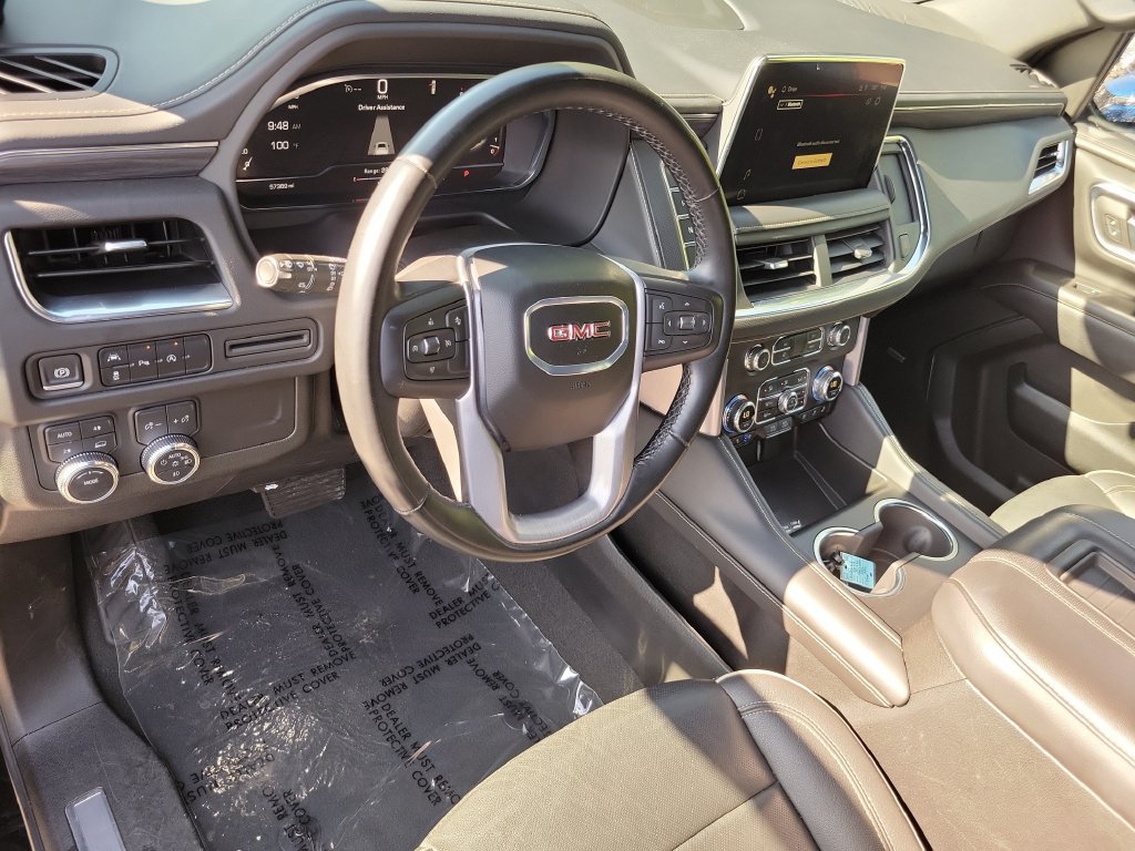 Used 2024 GMC Yukon SLT AWD/4WD image 25