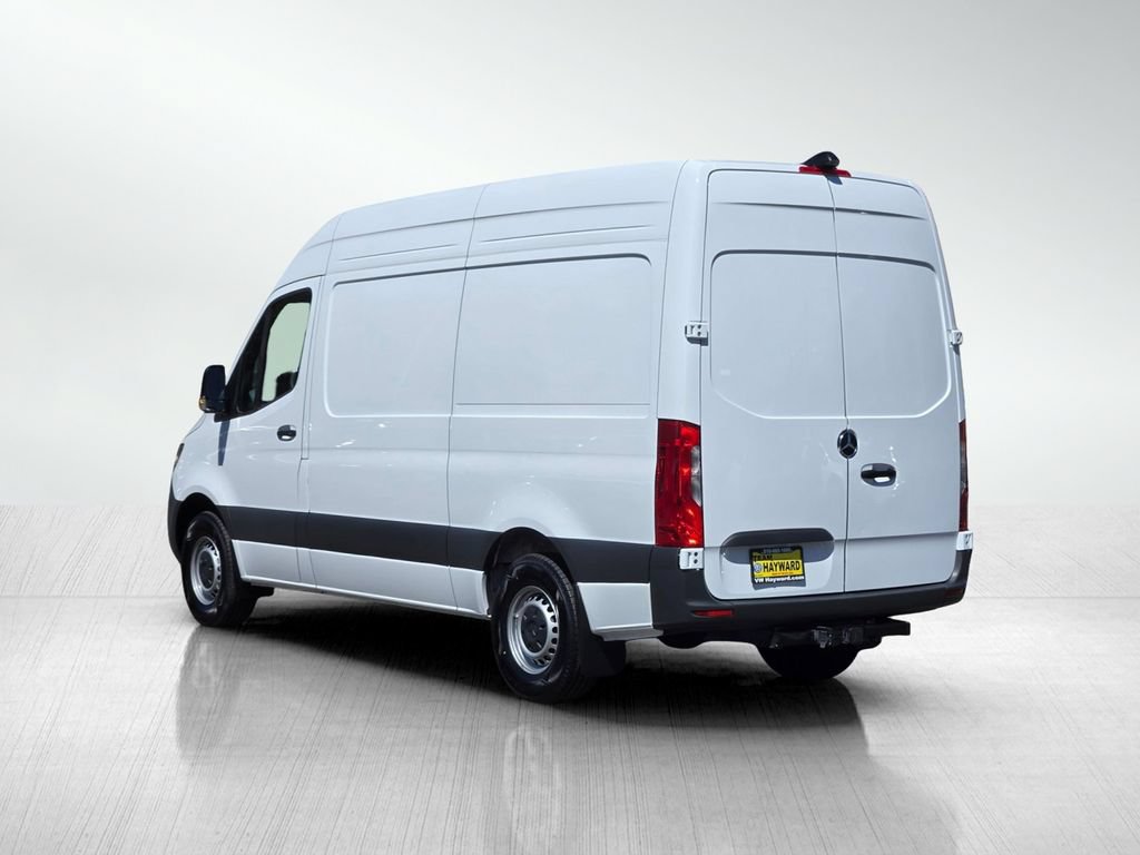 Used 2024 Mercedes-Benz Sprinter 2500 image 7