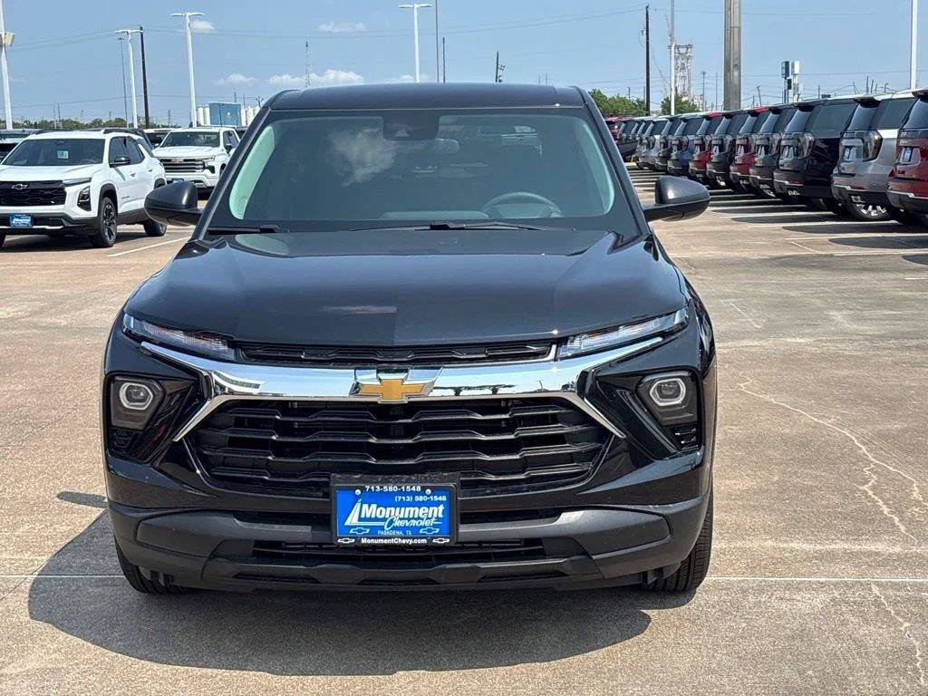 New 2026 Chevrolet TrailBlazer LS w/ LS Convenience Package FWD image 2