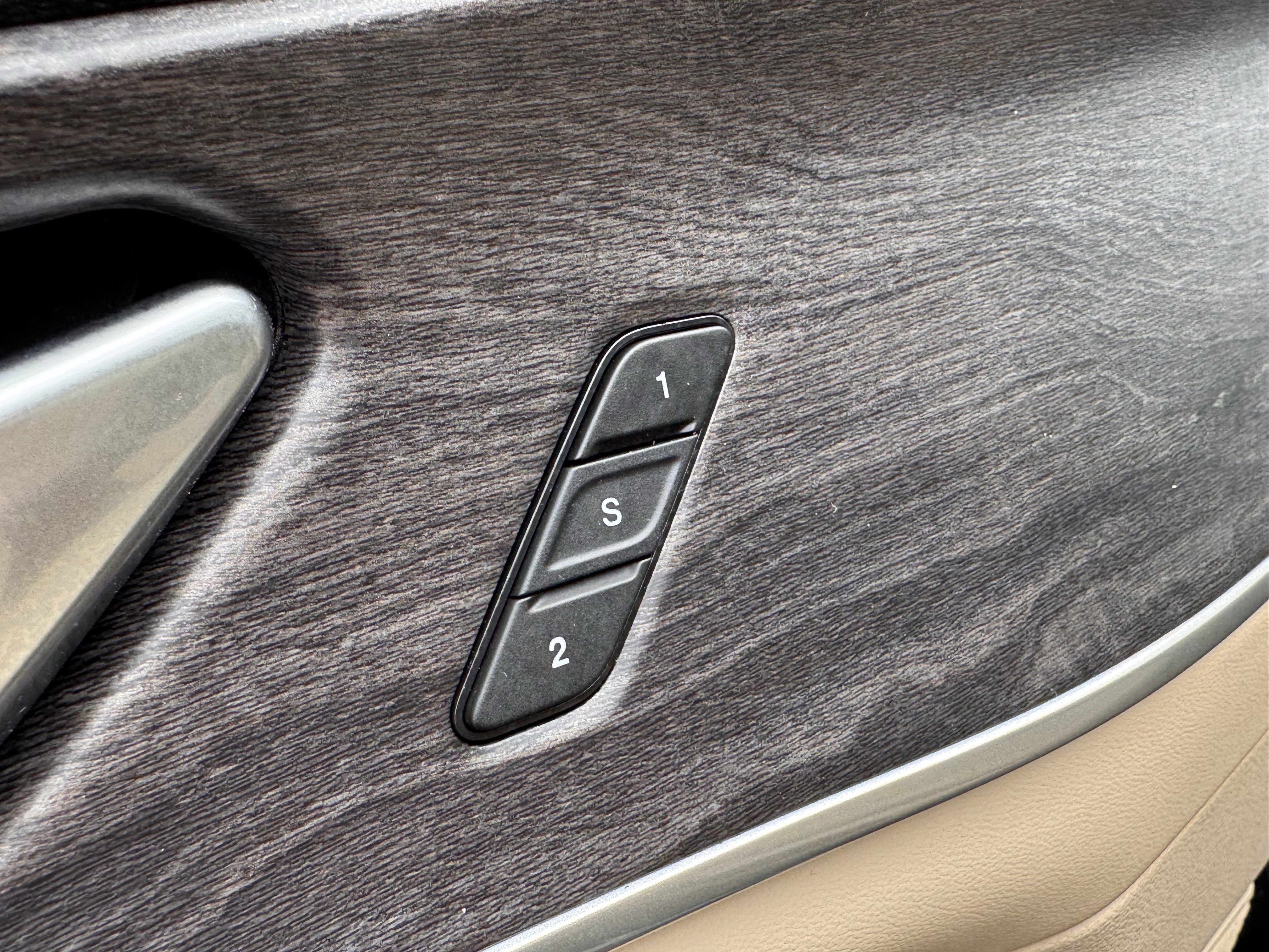 Used 2024 Jeep Grand Cherokee Limited 4xe image 14