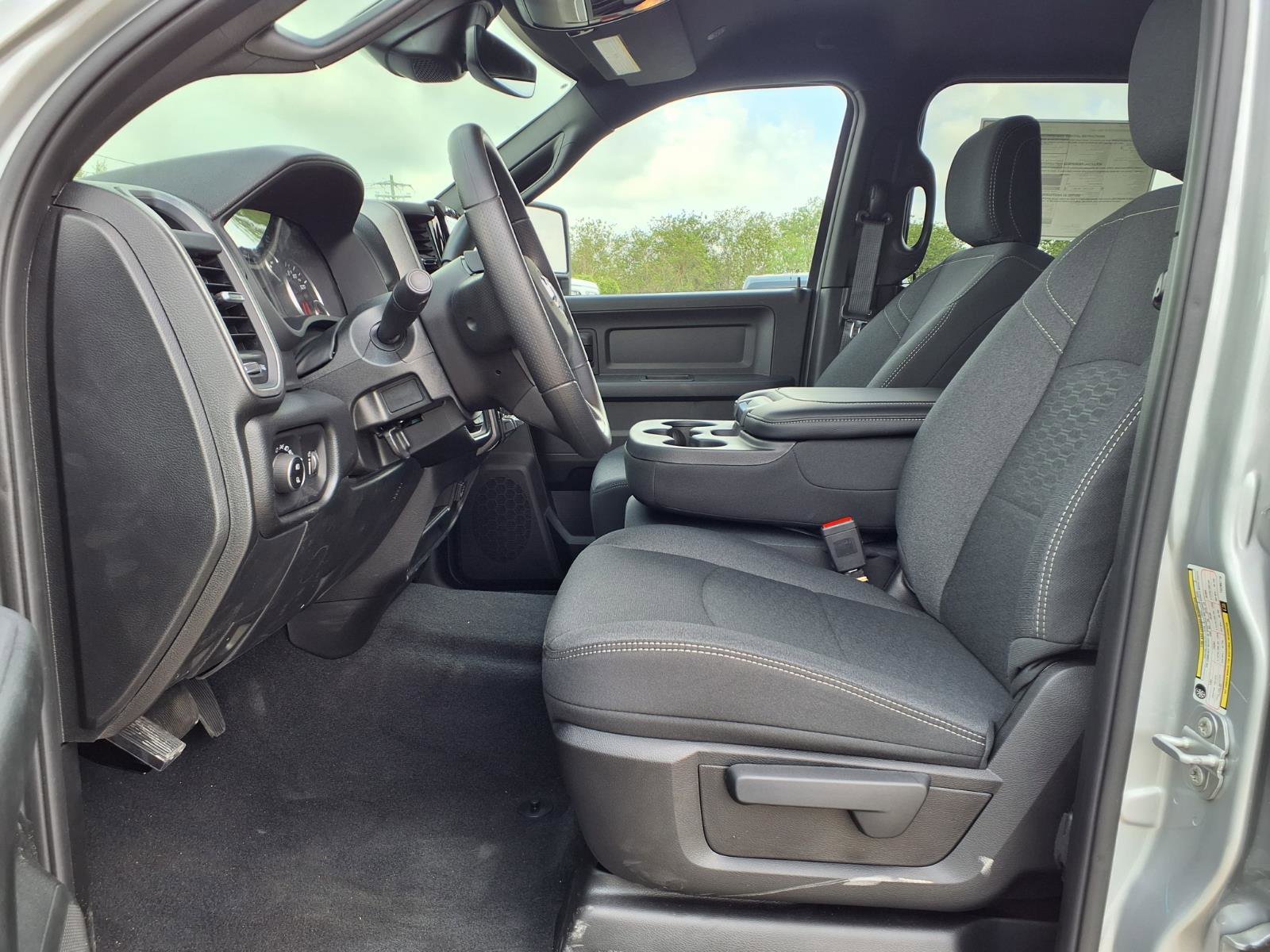 New 2026 RAM 2500 Tradesman AWD/4WD image 8