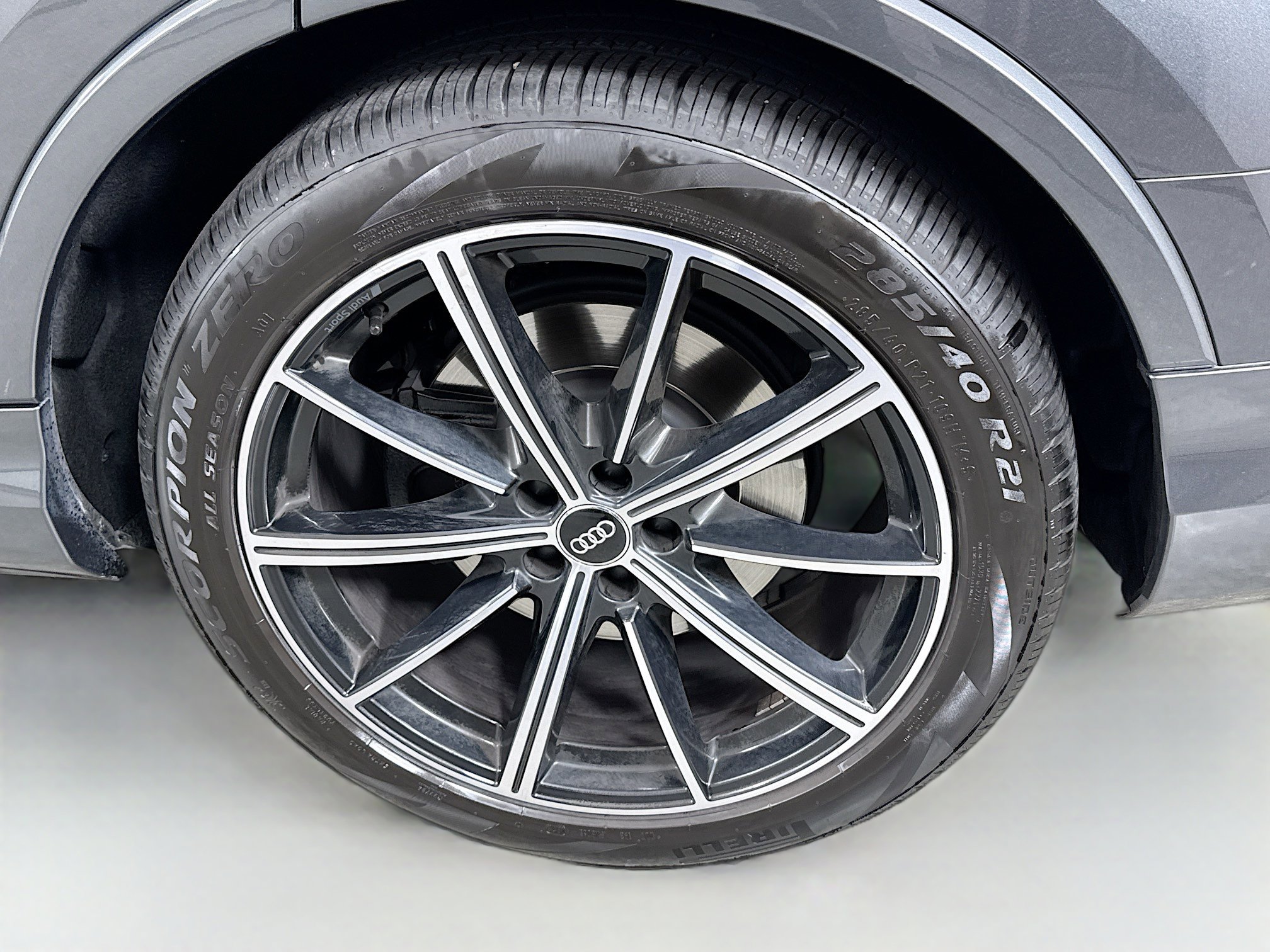 Used 2021 Audi SQ7 Premium Plus image 31