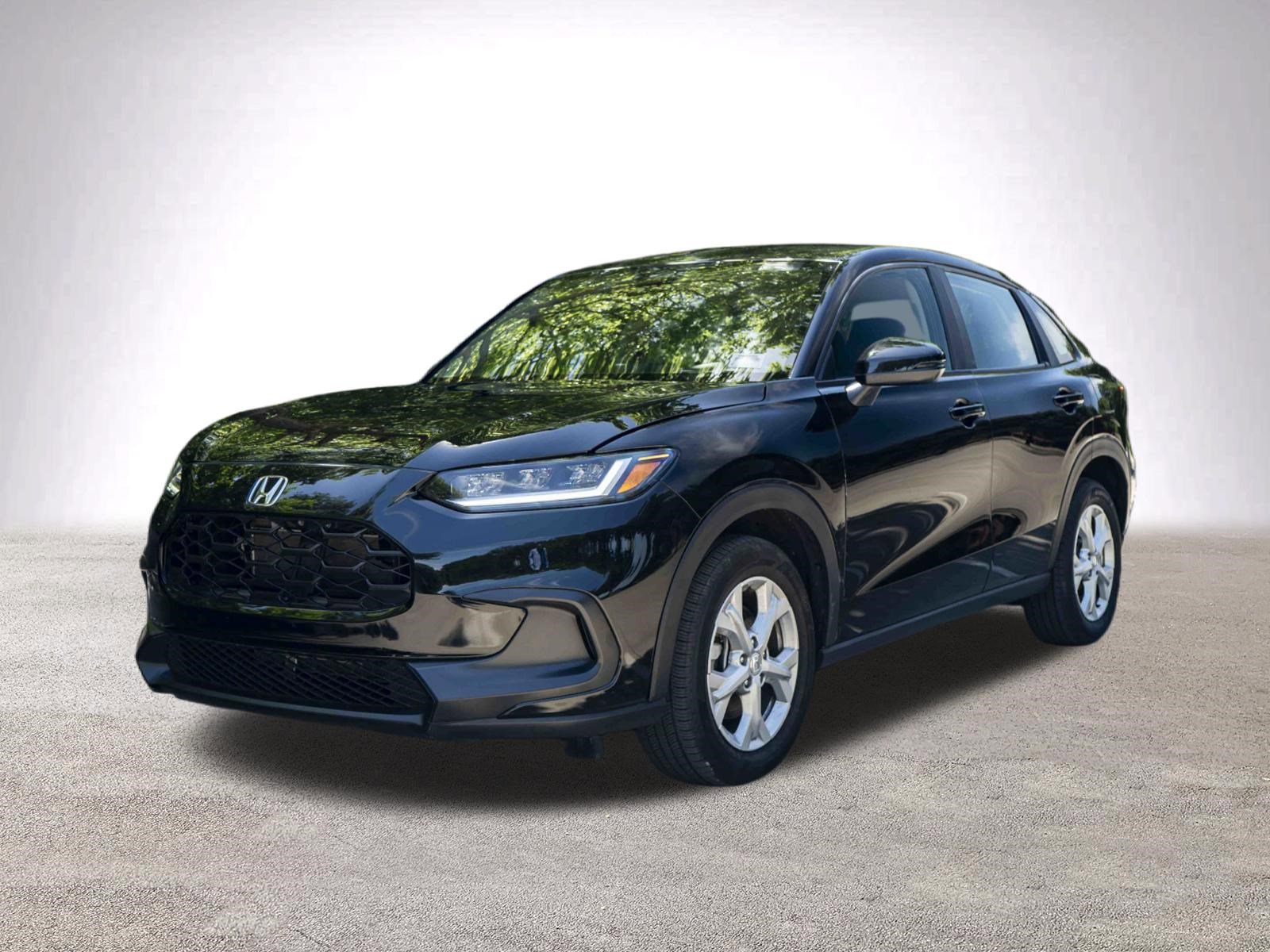 Used 2025 Honda HR-V LX image 5