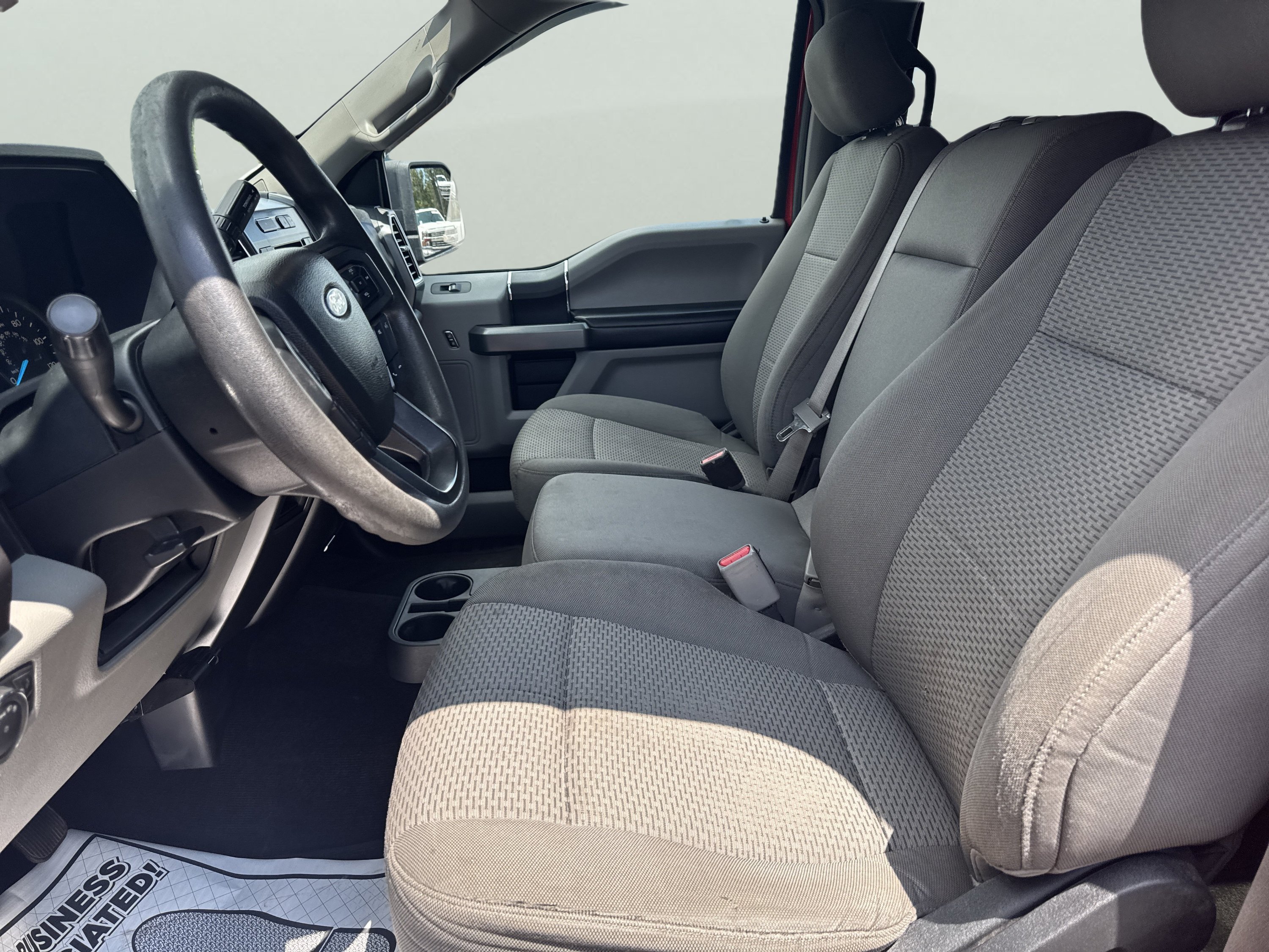 Used 2016 Ford F150 XLT AWD/4WD image 10