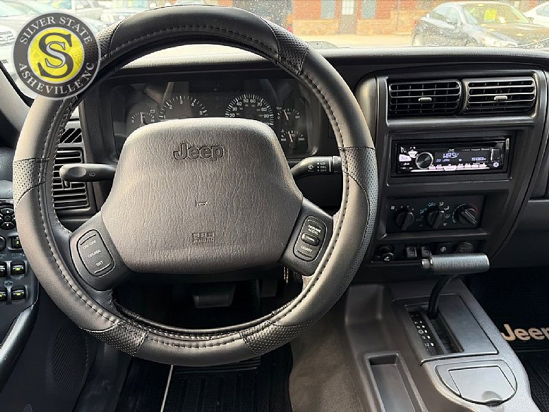 Used 2001 Jeep Cherokee Sport image 25