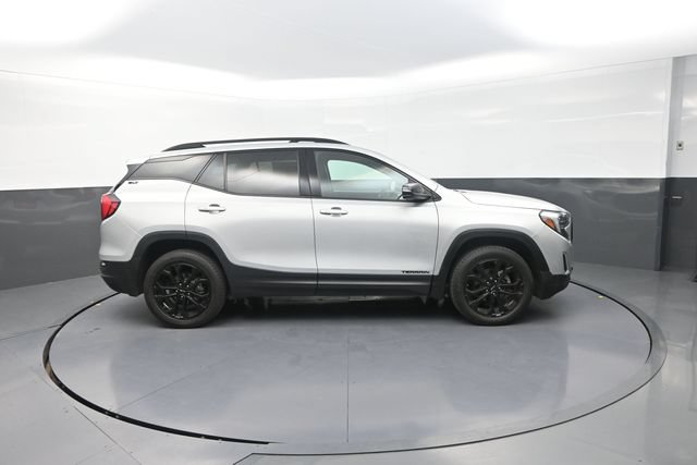 Used 2021 GMC Terrain SLT w/ Elevation Edition AWD/4WD image 14