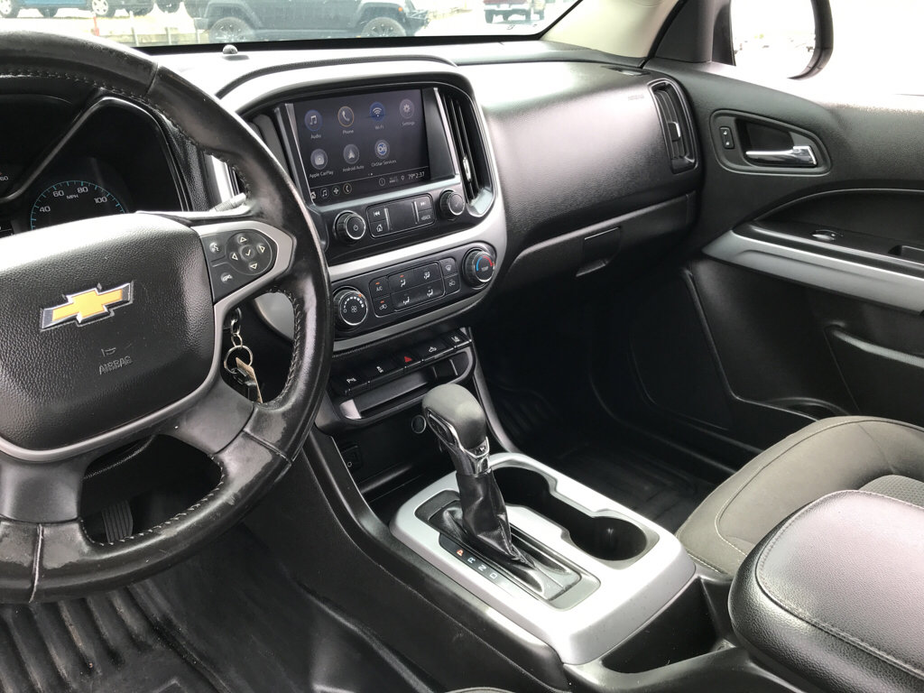 Used 2022 Chevrolet Colorado LT w/ Fleet Safety Package image 12