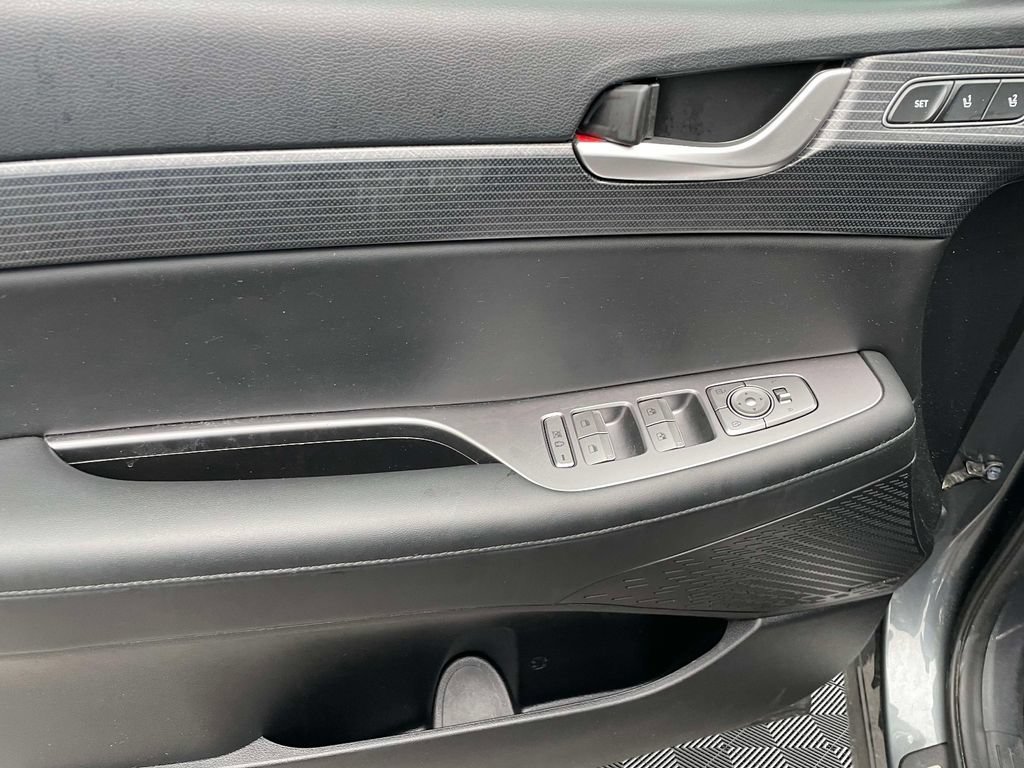 Used 2023 Hyundai Palisade Limited AWD/4WD image 18