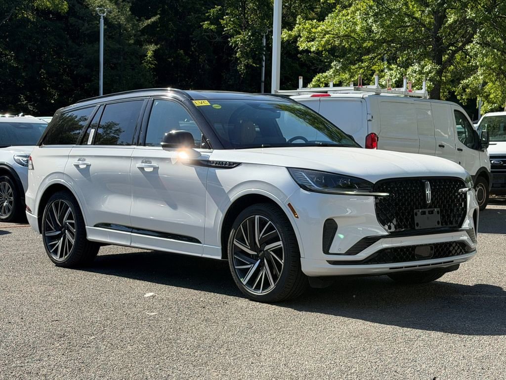 New 2026 Lincoln Aviator Black Label w/ Black Label Special Edition