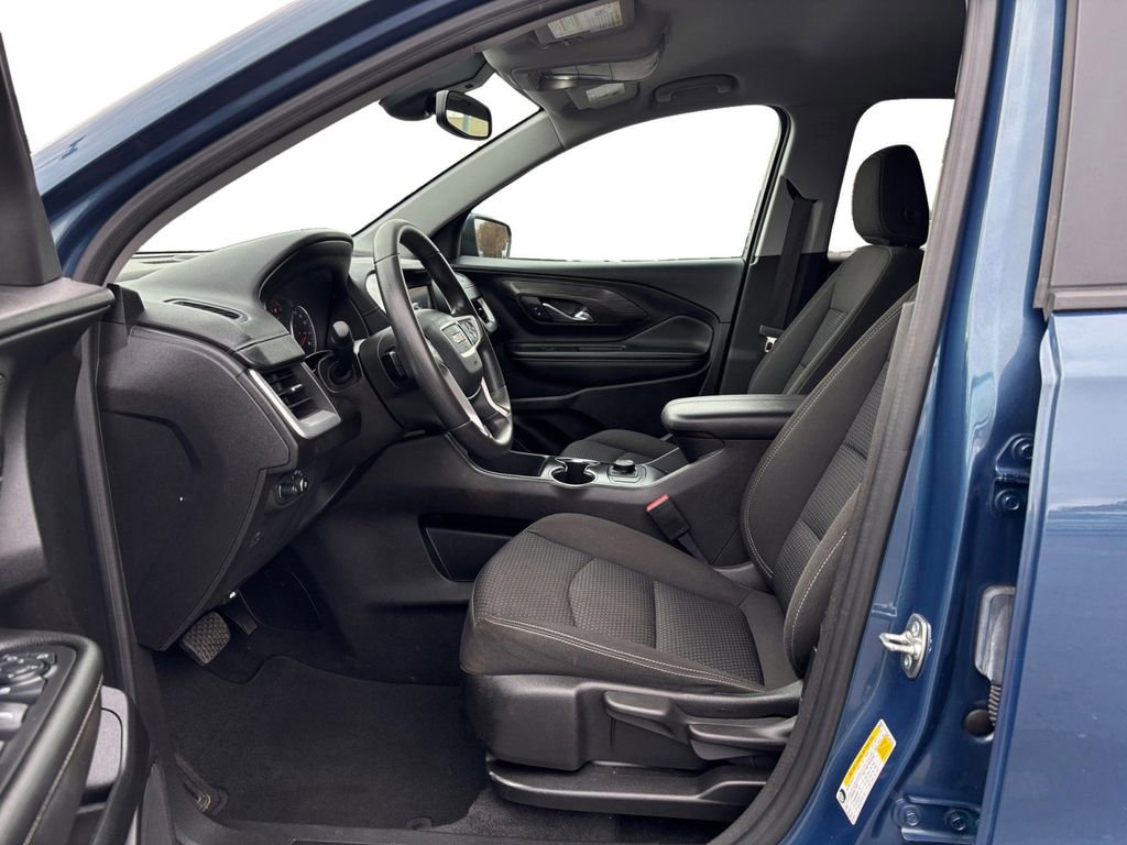 Used 2024 GMC Terrain SLE image 14