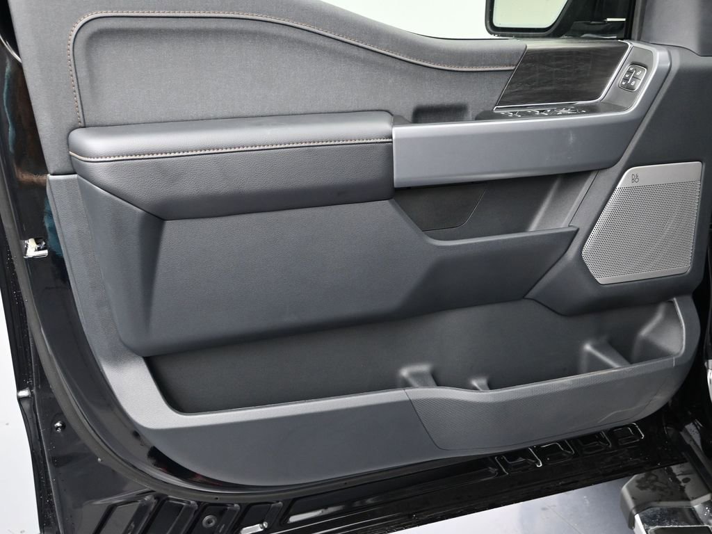 New 2025 Ford F150 Lariat w/ Equipment Group 502A High image 13