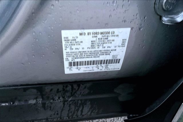 Used 2022 Ford Explorer XLT image 36