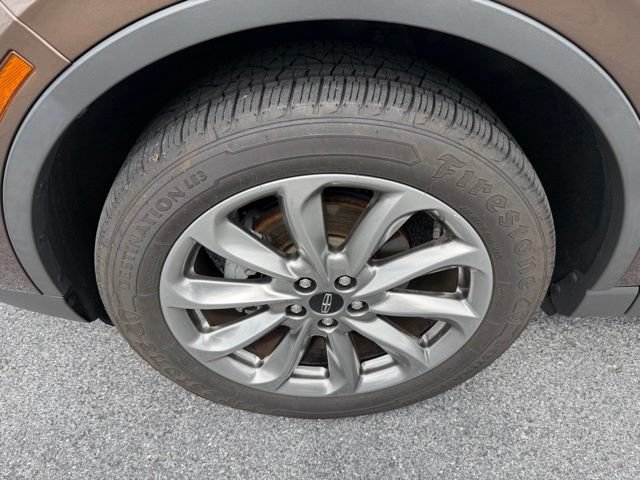 Used 2022 Lincoln Corsair AWD w/ Premium Package image 10