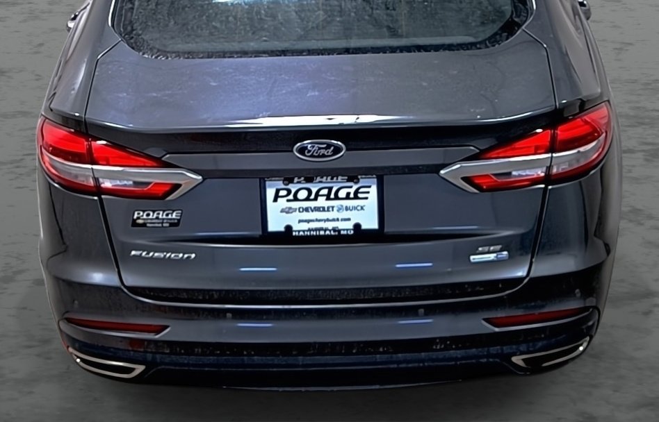 Used 2019 Ford Fusion SE image 11
