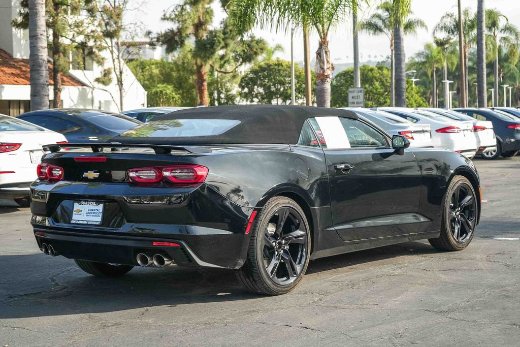 Used 2023 Chevrolet Camaro LT w/ Technology Package image 6