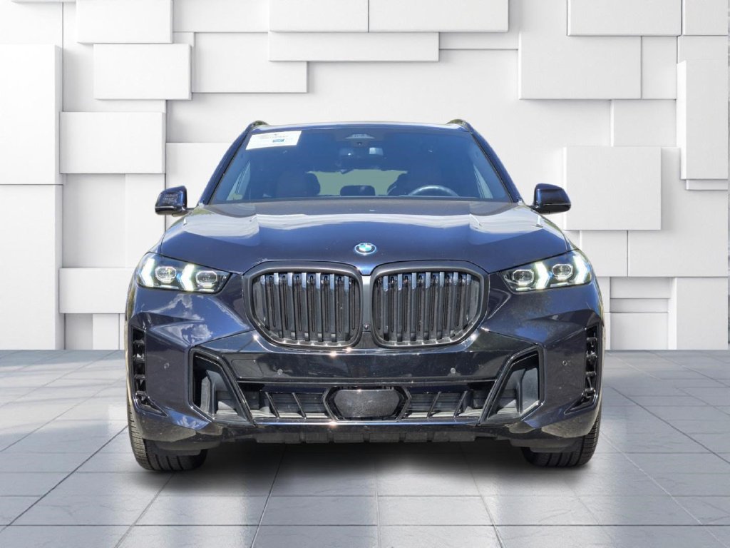 Certified 2026 BMW X5 xDrive50e w/ M Sport Package AWD/4WD image 2