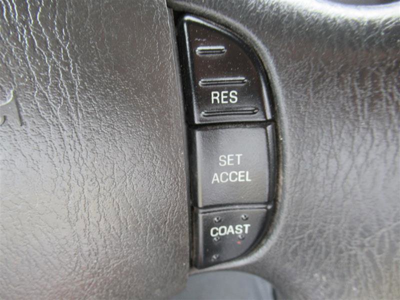 Used 2011 Ford E-250 and Econoline 250 w/ Insulation Pkg image 30