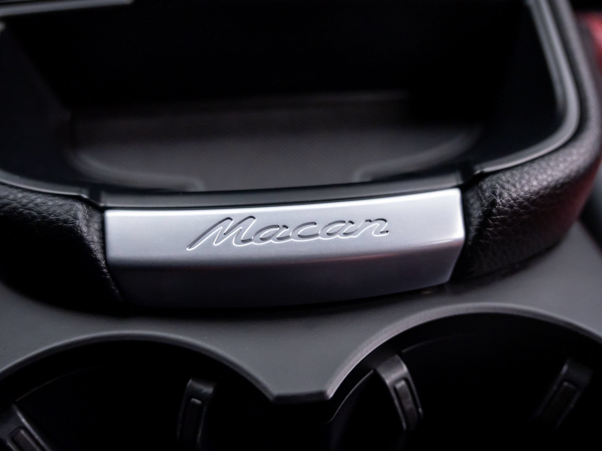 Used 2023 Porsche Macan S AWD/4WD image 26
