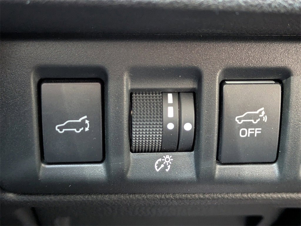 Used 2023 Subaru Outback Onyx Edition image 29