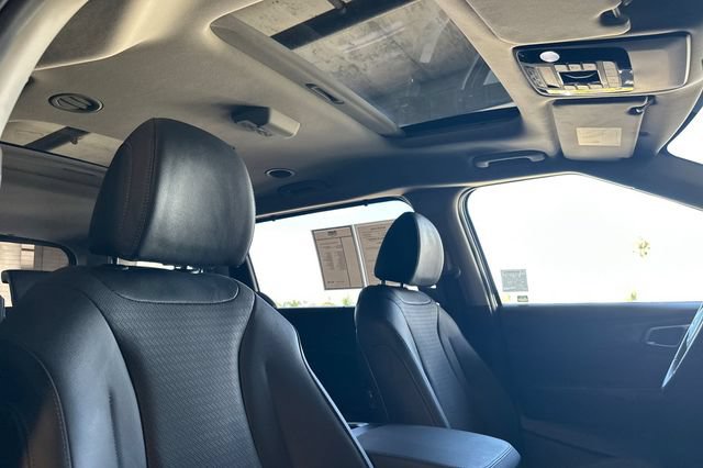 Used 2026 Kia Carnival SX Prestige FWD image 16