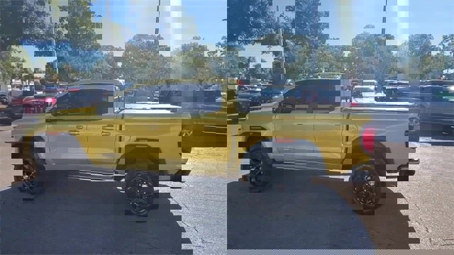 Used 2023 GMC Canyon Elevation w/ Convenience Package image 37