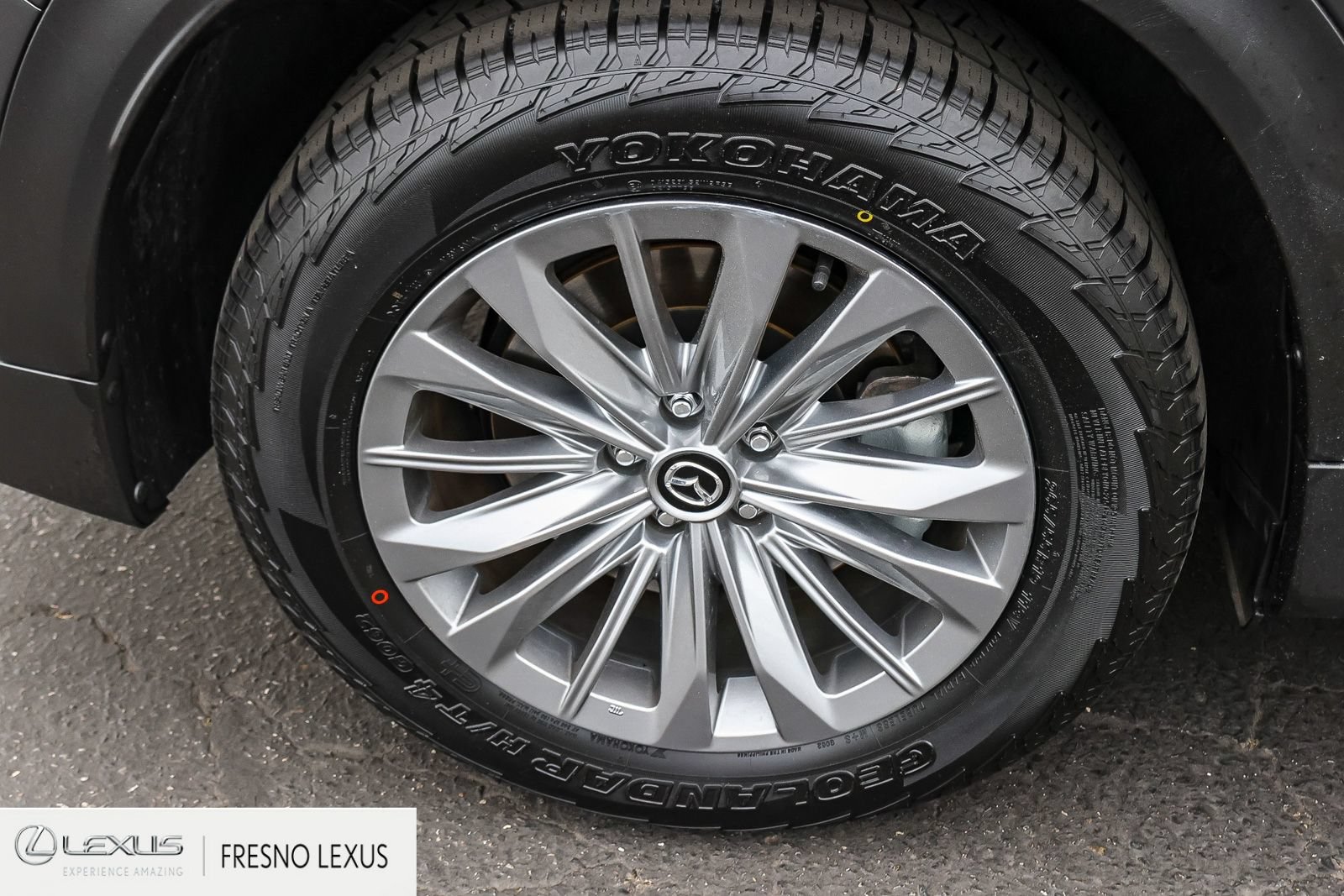 Used 2024 MAZDA CX-90 Plug-In Hybrid w/ Preferred AWD/4WD image 8