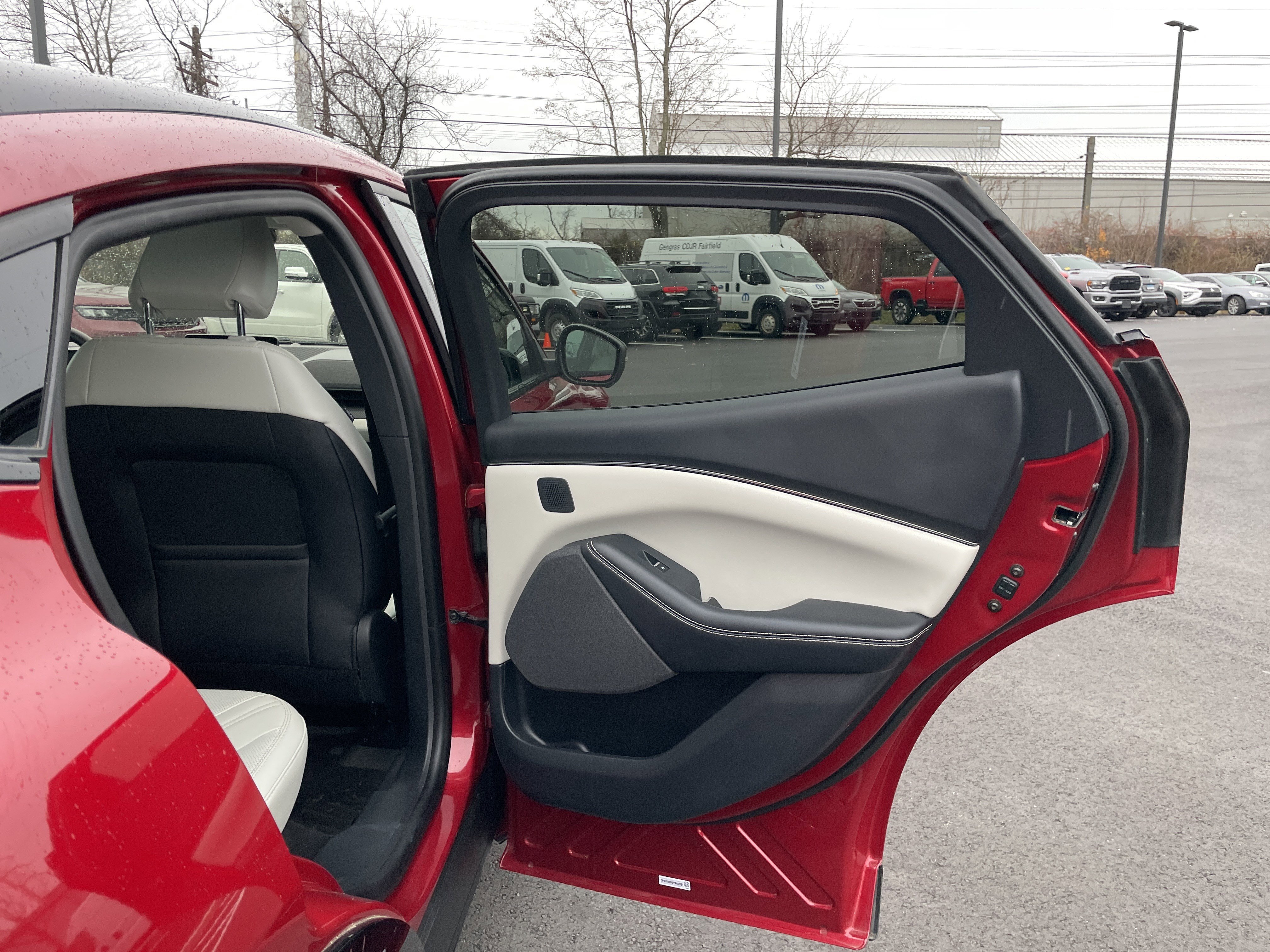 Used 2023 Ford Mustang Mach-E Premium image 19