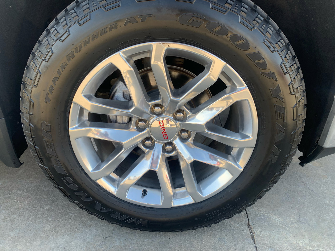 Used 2020 GMC Sierra 1500 SLT image 11