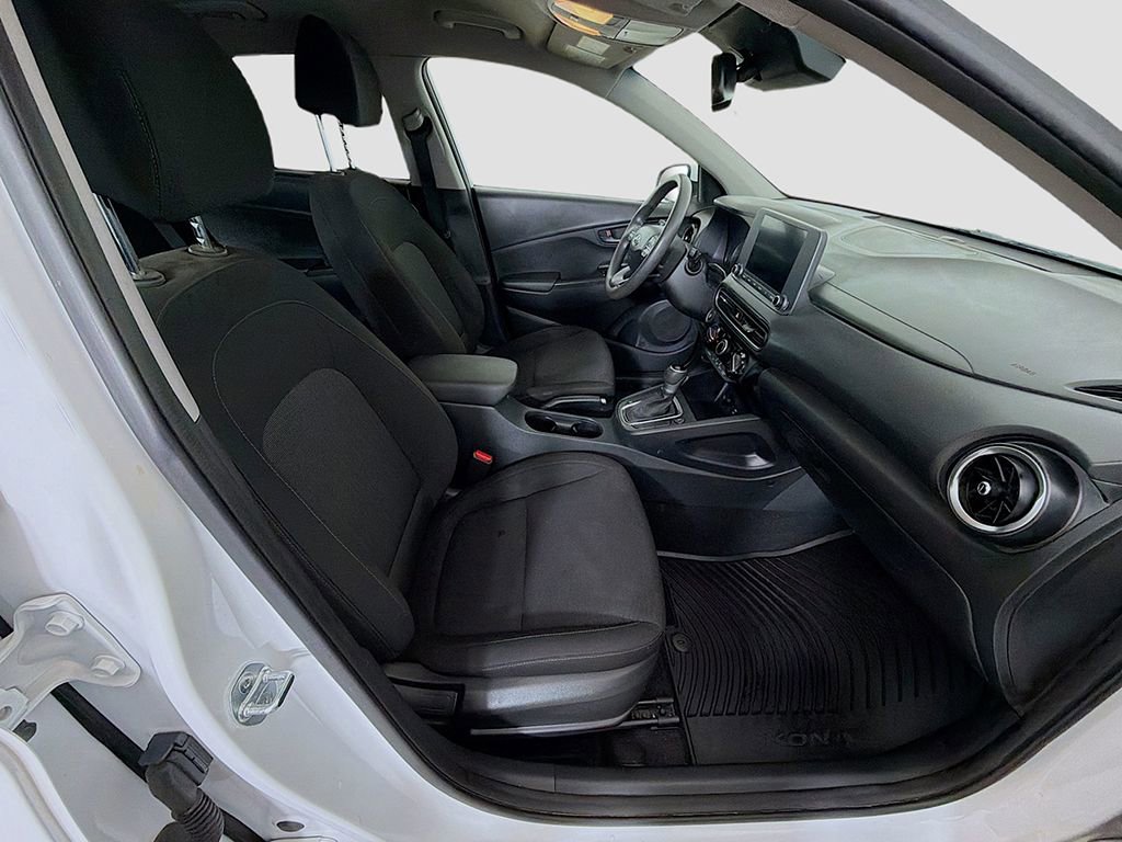 Used 2023 Hyundai Kona SEL w/ Cargo Package image 18